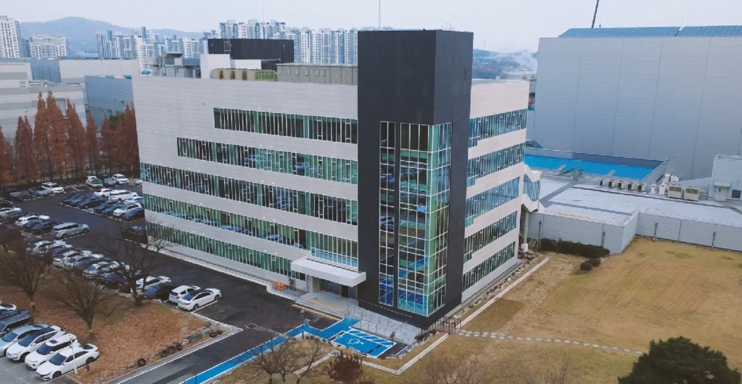 Lotte Biologics Host...