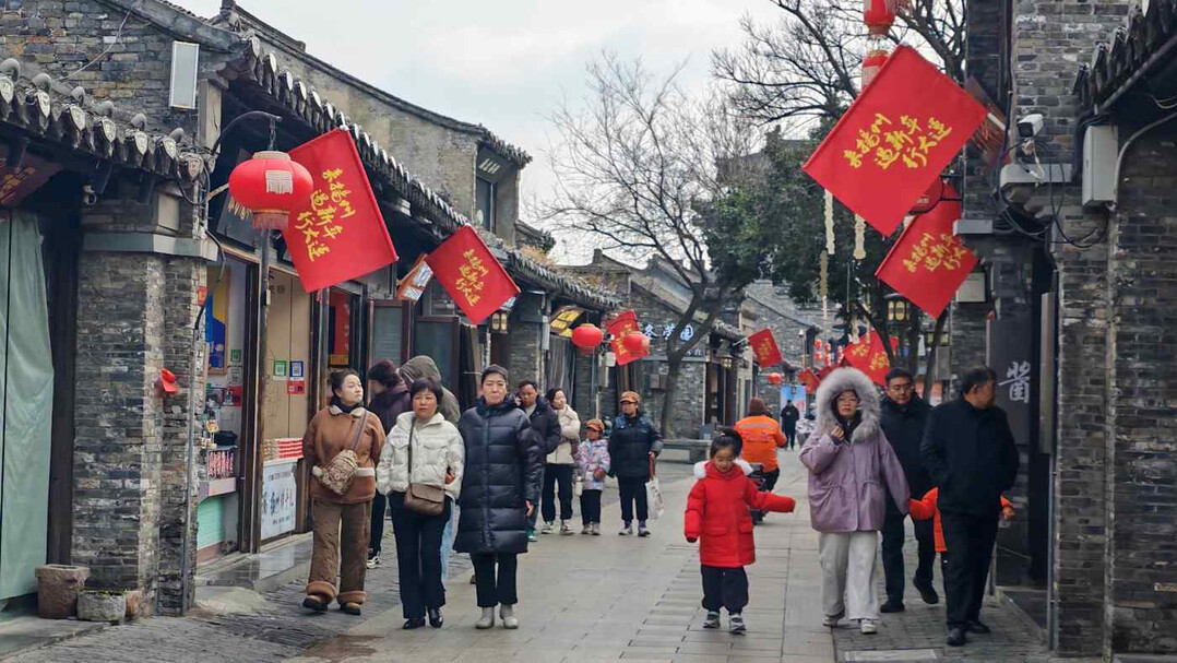 Shift in Lunar New Year Travel: Thailand Tops Choice for Chinese Tourists, Japan Plummets