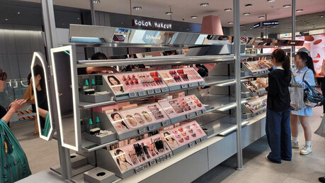 Olive Young Global Mall: K-Beauty Evolution Sparks New "K-Lifestyle" Era