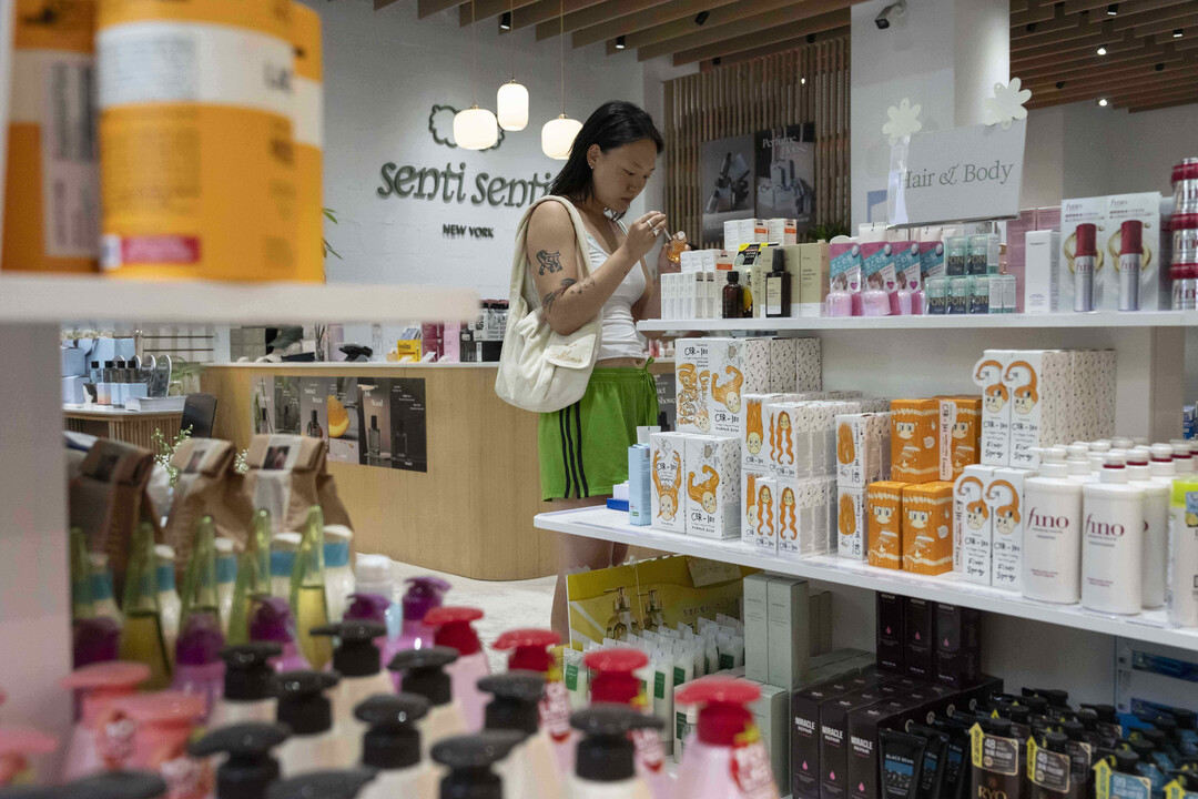 K-Beauty Dominates U...