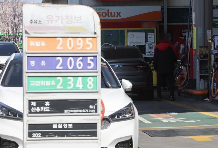 Diesel Prices Surpass ₩2,000 Milestone Amid Middle East Tensions and Price Cap Implementation