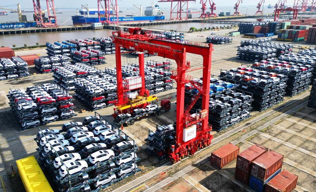 Chinese Automakers Pivot to Global Markets as Domestic Demand Falters and Oil Prices Soar