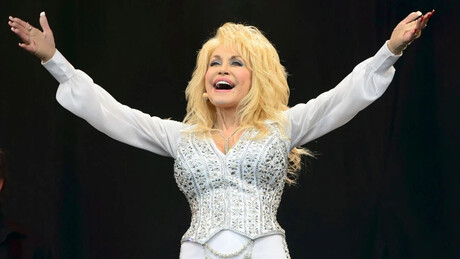 The private funeral for the "Queen of Country," Dolly Parton, was held with only family and close acquaintances in attendance.