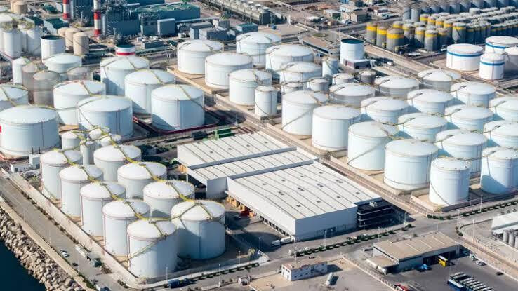 G7 Agrees to Release 100 Million Barrels of Strategic Reserves to Tame Surging Fuel Prices